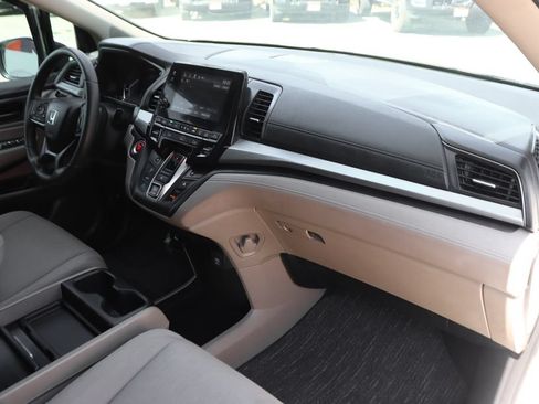 Used 2021 Honda Odyssey EX image 38