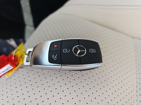 Used 2026 Mercedes-Benz GLE 450 4MATIC image 38
