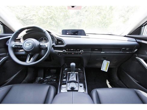 Certified 2025 MAZDA CX-30 AWD 2.5 S w/ Preferred Package image 9