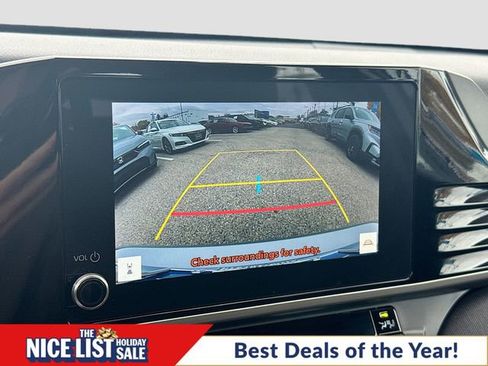 Used 2025 Toyota Camry LE image 14