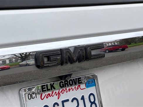 Used 2021 GMC Yukon SLT w/ SLT Luxury Plus Package image 53