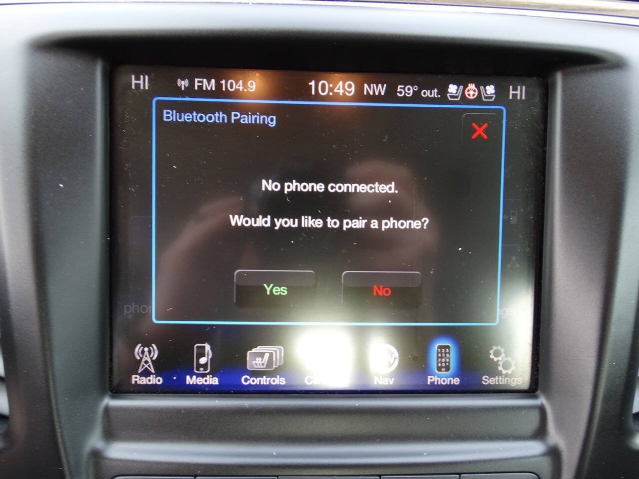 Used 2015 Chrysler 200 C w/ Safetytec Group FWD image 29