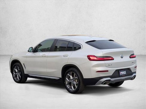 Used 2025 BMW X4 xDrive30i w/ Premium Package image 10