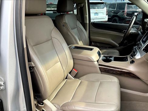 Used 2020 GMC Yukon SLT w/ Open Road Package image 8