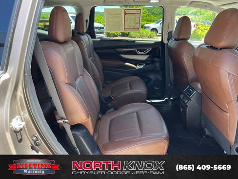 Used 2021 Subaru Ascent Touring AWD/4WD image 24