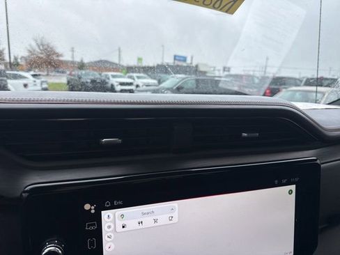 Certified 2023 GMC Sierra 1500 AT4 w/ AT4 Premium Package image 29