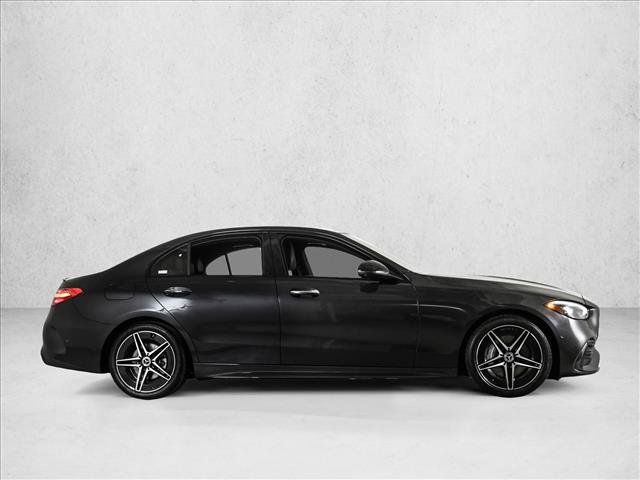 Used 2024 Mercedes-Benz C 300 4MATIC Sedan image 4
