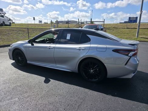 Used 2024 Toyota Camry XSE image 7