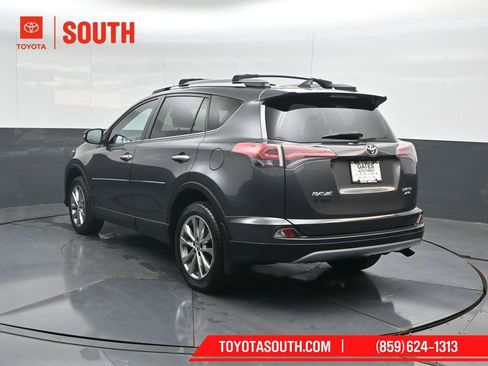 Used 2017 Toyota RAV4 Limited image 8