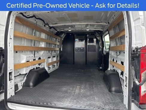 Used 2024 Ford Transit 250 Low Roof w/ Exterior Upgrade Package RWD image 10