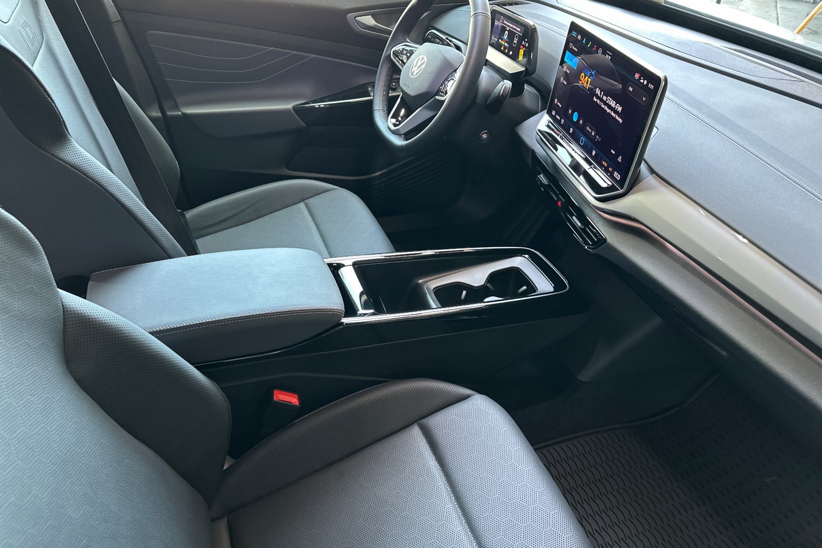 New 2026 Volkswagen ID.4 Pro S AWD/4WD image 14