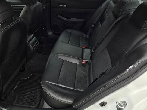 Certified 2023 Nissan Altima 2.5 SL AWD/4WD image 11