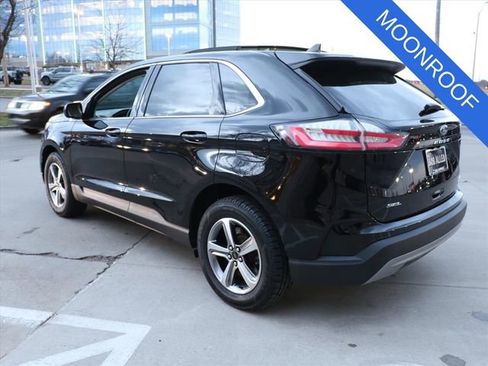 Used 2024 Ford Edge SEL w/ Convenience Package image 4