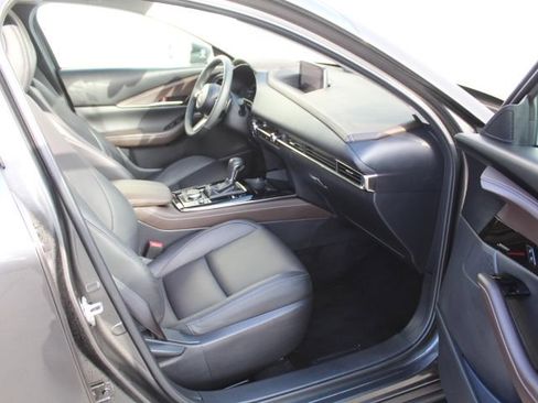 Certified 2025 MAZDA CX-30 2.5 Turbo w/ Premium Package image 42