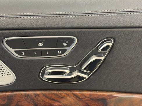 Used 2014 Mercedes-Benz S 550 Sedan image 33