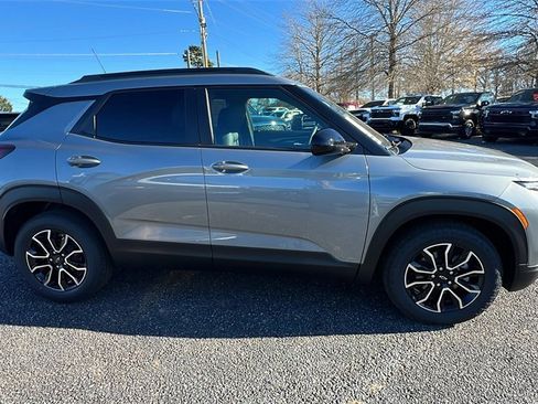 New 2026 Chevrolet TrailBlazer ACTIV w/ Convenience Package image 4