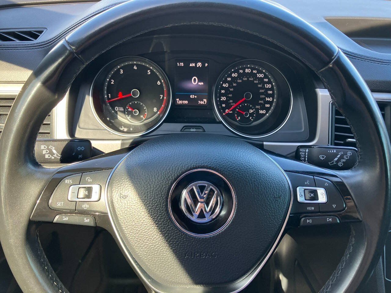 Used 2019 Volkswagen Atlas SE w/ Towing Package AWD/4WD image 19
