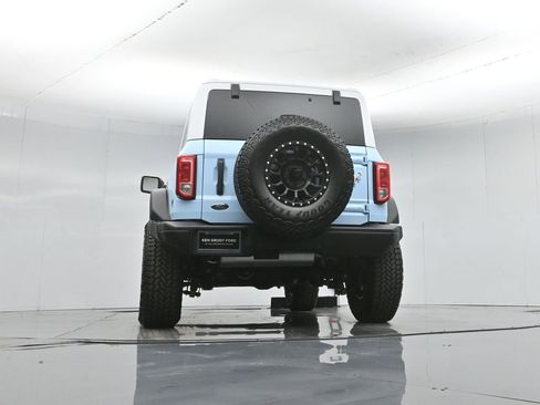 Certified 2025 Ford Bronco Heritage Edition image 50