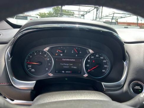 Used 2023 Chevrolet Traverse RS w/ LPO, 'HIT The Road' Package FWD image 20