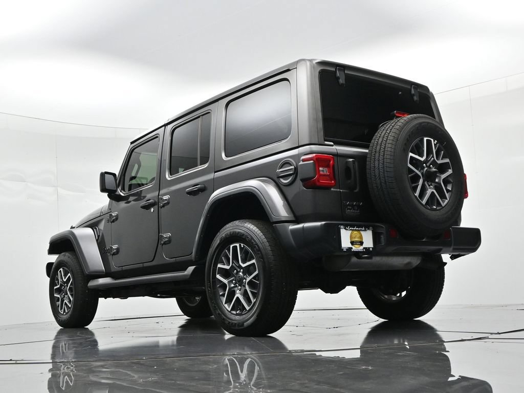 New 2026 Jeep Wrangler Unlimited Sahara AWD/4WD image 19