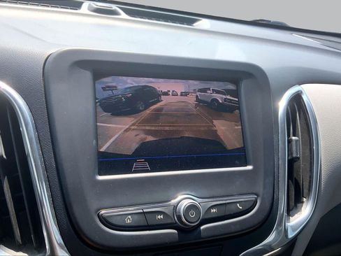 Used 2020 Chevrolet Equinox LS w/ LS Convenience Package FWD image 26