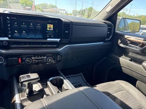 Used 2024 Chevrolet Silverado 1500 LT Trail Boss w/ Protection Package AWD/4WD image 24