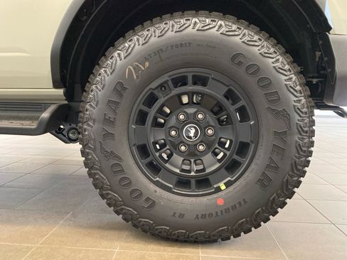 New 2026 Ford Bronco Outer Banks w/ Sasquatch Package AWD/4WD image 56
