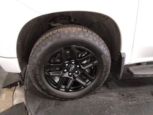 Used 2024 Chevrolet Silverado 1500 RST w/ Convenience Package II image 41