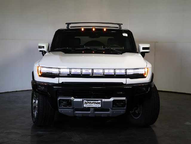 Used 2024 GMC Hummer EV 3X w/ LPO, Roof Cross Rail Package AWD/4WD image 9