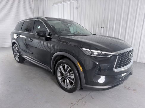 Certified 2023 INFINITI QX60 Luxe w/ Performance Audio Package FWD image 3