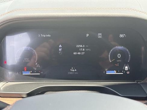 Used 2023 Jeep Grand Cherokee L Summit w/ Advanced Protech Group IV AWD/4WD image 30