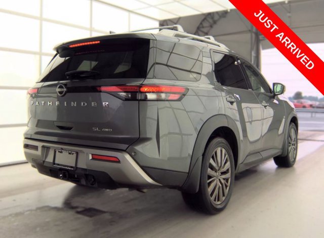 Used 2024 Nissan Pathfinder SL w/ SL Premium Package AWD/4WD image 2