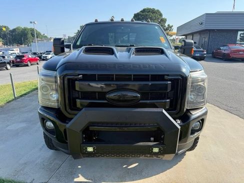 Used 2016 Ford F350 Lariat w/ Lariat Ultimate Package AWD/4WD image 3