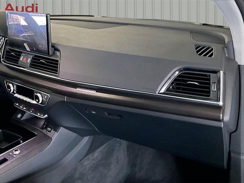 Certified 2022 Audi Q5 2.0T Premium w/ Convenience Package image 26