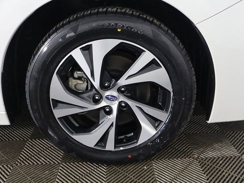 Used 2023 Subaru Legacy Premium image 20