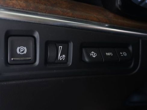 Used 2022 Cadillac XT5 Premium Luxury w/ Platinum Package image 28