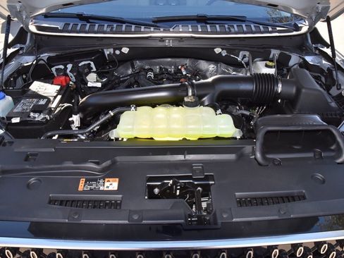 New 2025 Lincoln Navigator Reserve image 46