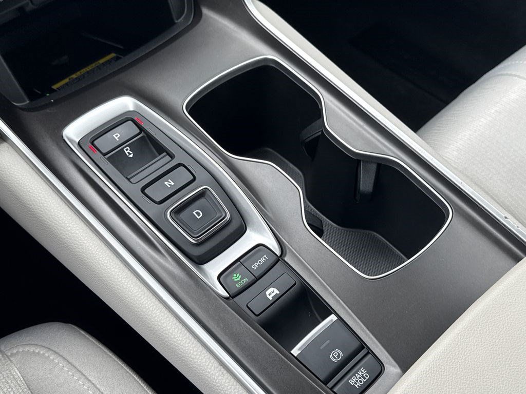 Certified 2021 Honda Accord EX image 32