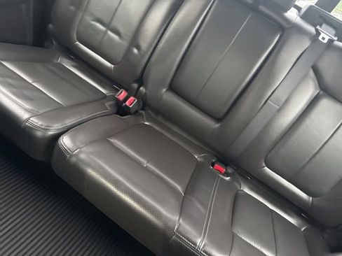 Used 2013 Ford F150 Lariat w/ Lariat Chrome Pkg AWD/4WD image 8