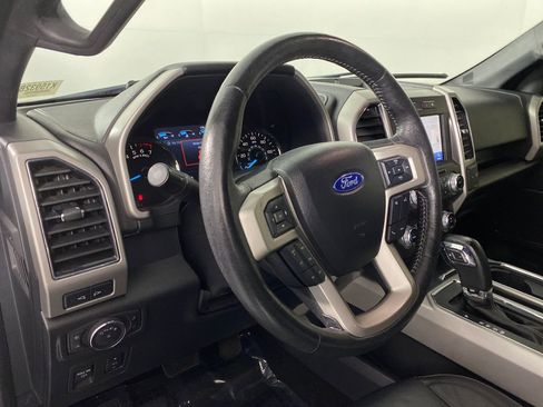 Used 2019 Ford F150 Lariat w/ Equipment Group 502A Luxury image 10