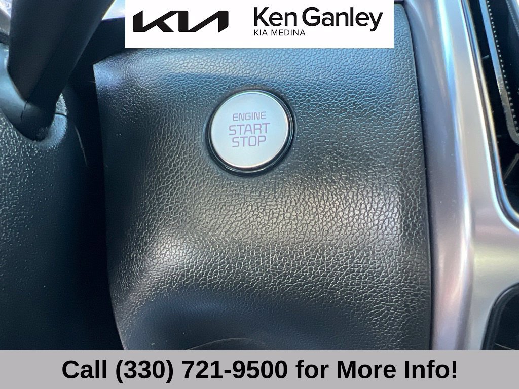 Certified 2022 Kia Sorento S AWD/4WD image 35