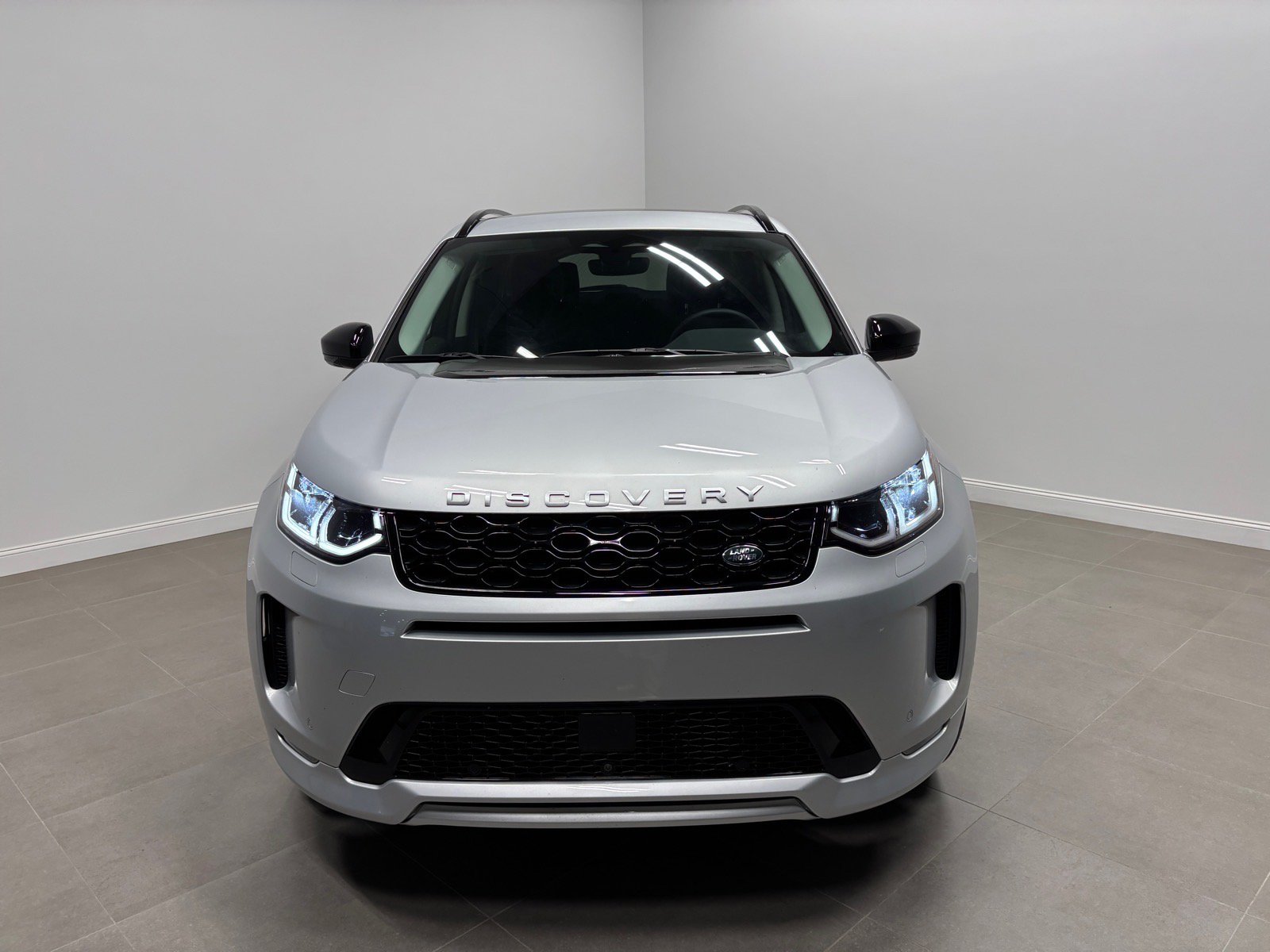 New 2024 Land Rover Discovery Sport S AWD/4WD image 3