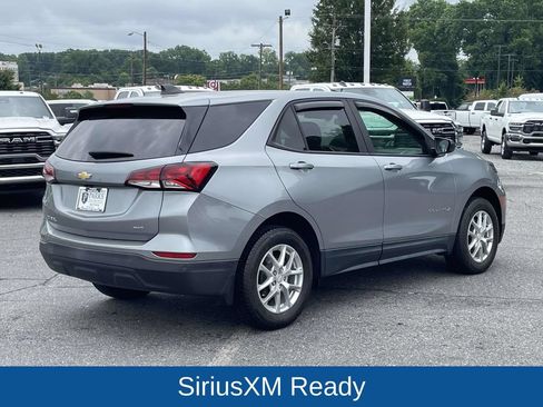 Used 2024 Chevrolet Equinox LS w/ LS Convenience Package AWD/4WD image 8