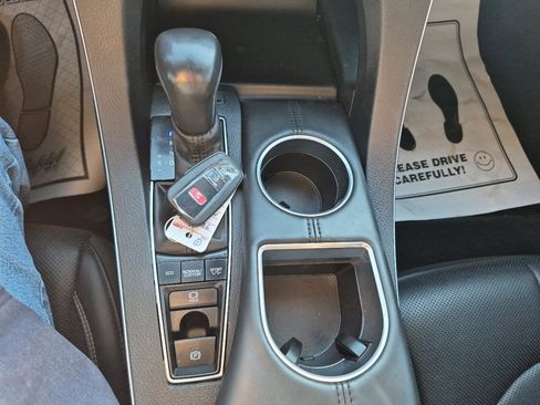 Used 2022 Toyota Avalon Touring w/ Advanced Safety Package image 20