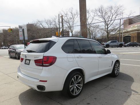 Used 2016 BMW X5 xDrive50i image 4