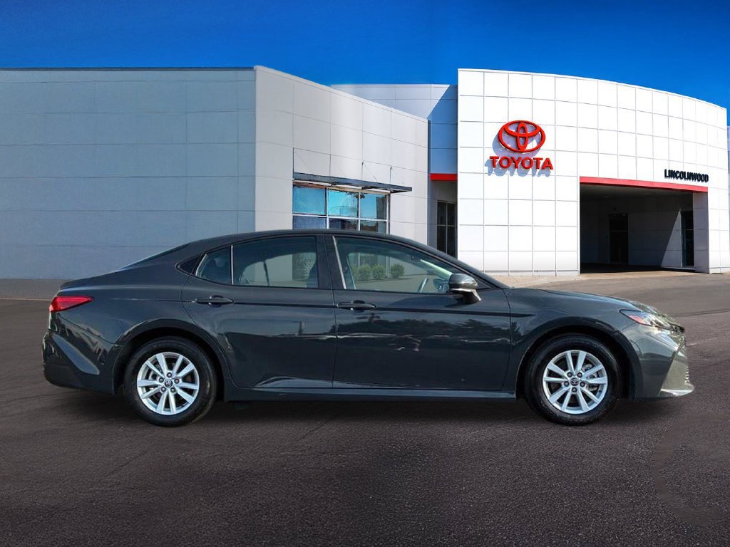 Used 2026 Toyota Camry LE FWD image 8