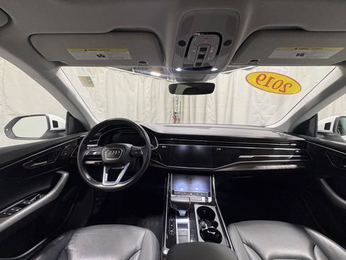 Used 2019 Audi Q8 Premium AWD/4WD image 9