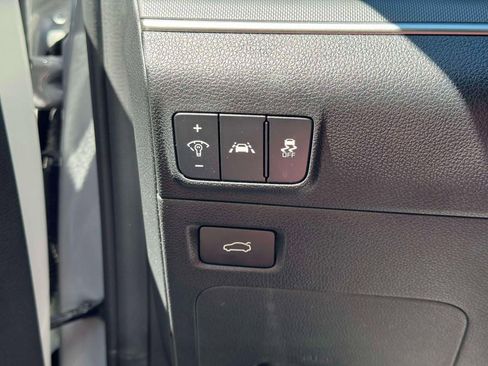 Used 2023 Kia K5 GT-Line AWD/4WD image 22