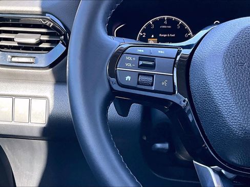 Used 2025 Honda Pilot EX-L image 23