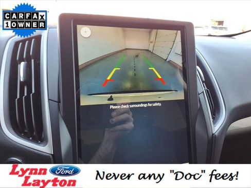 Certified 2022 Ford Edge SE image 21